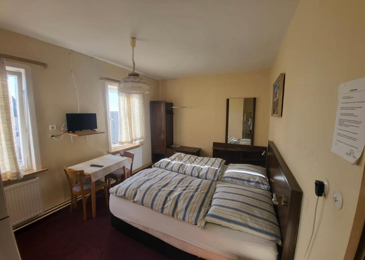 Hotel Zum Ritter Staufenberg  外观 照片